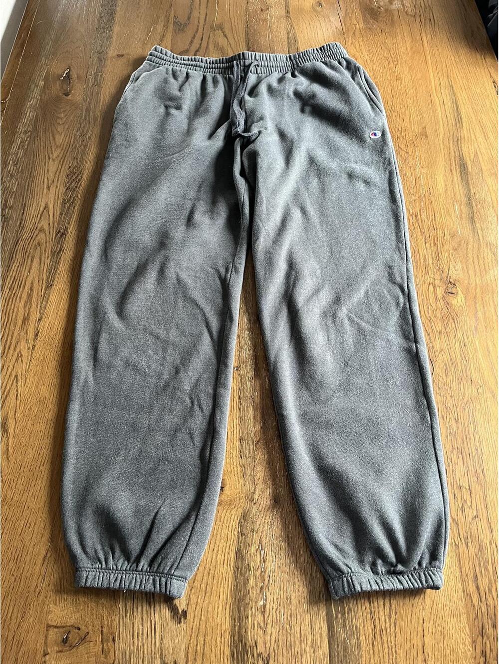 # 203 Champion Men's Medium Gray Sweatpants